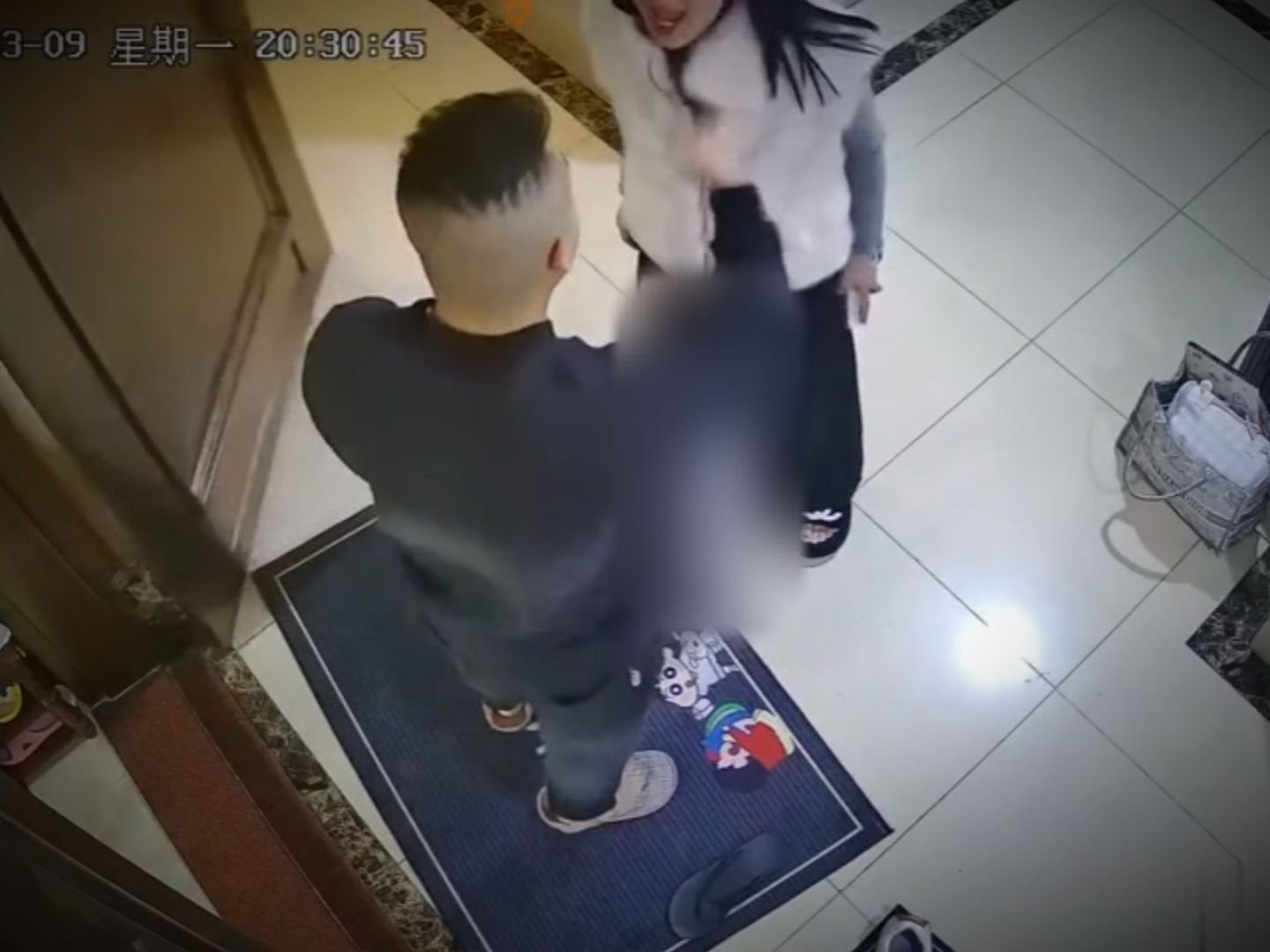 Tragedi di Balik Pintu Rumah: Pentingnya Perlindungan Anak dalam Konflik Domestik