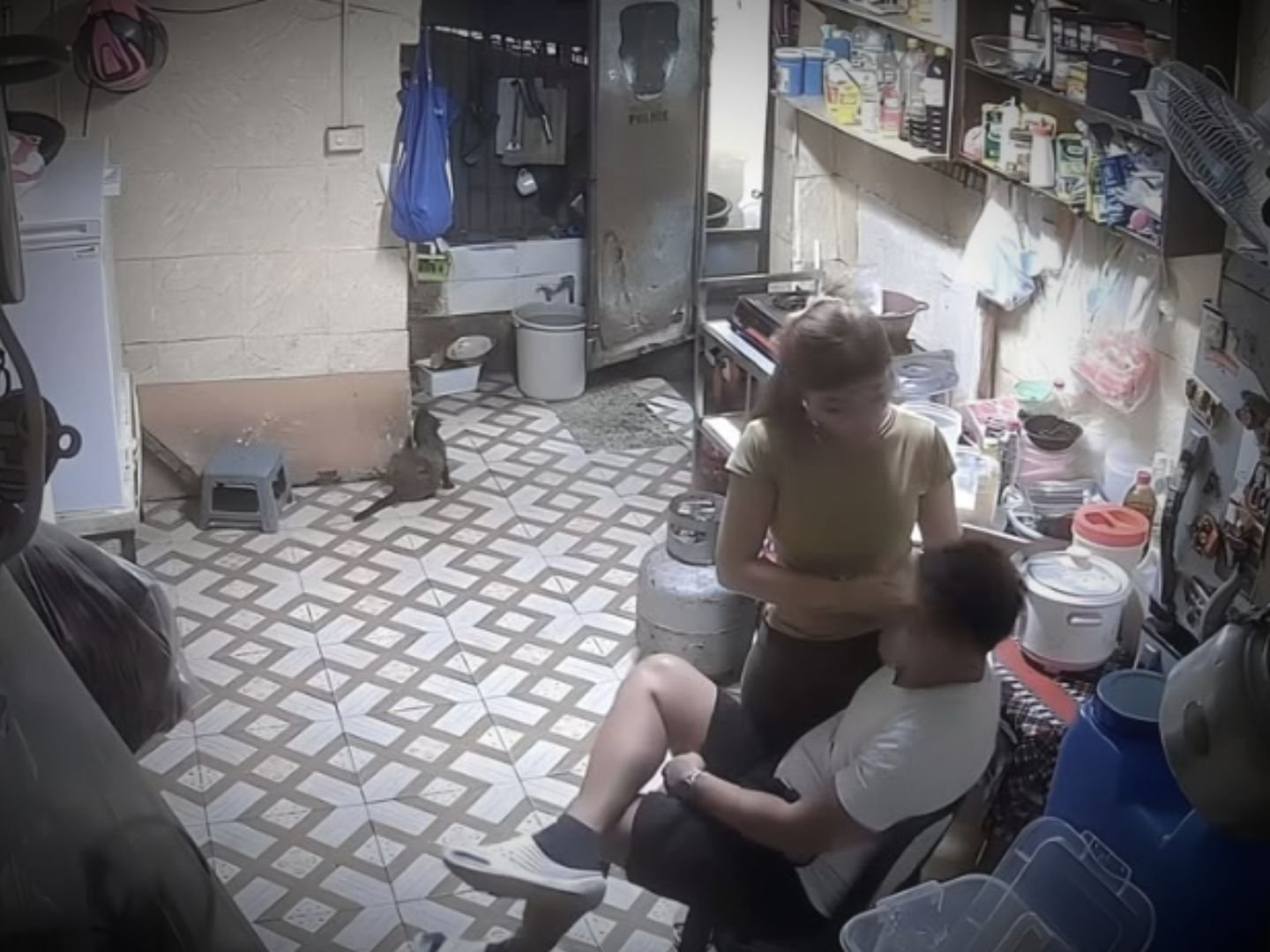 Sanksi Tegas Menanti: Oknum Polisi di Filipina Terancam Pidana Usai Aksi Kekerasan Terekam CCTV