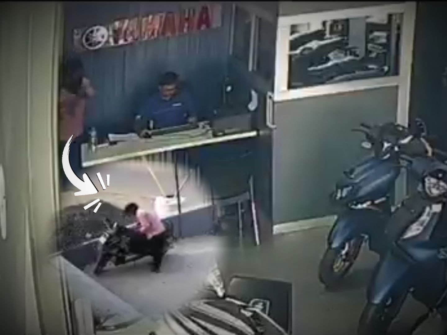 Foto Sampul Pembahasan